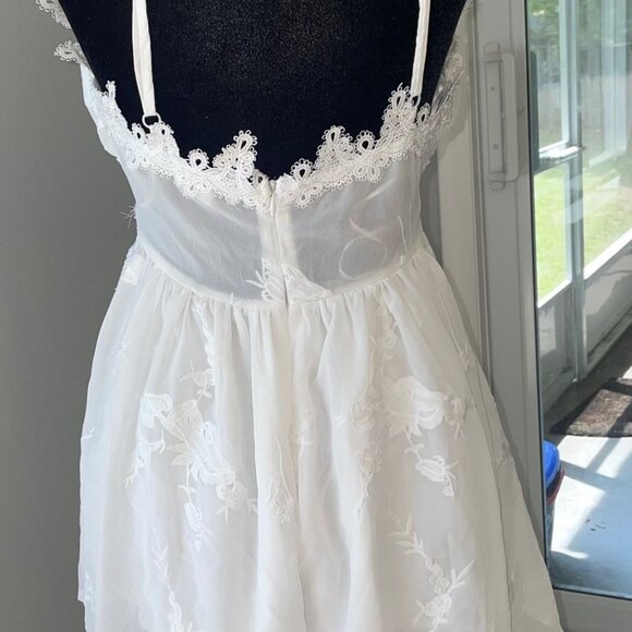 Babydoll Coquette White Lace Embroidered Romper "Looking Sweet" Fashion Nova - Picture 3 of 4